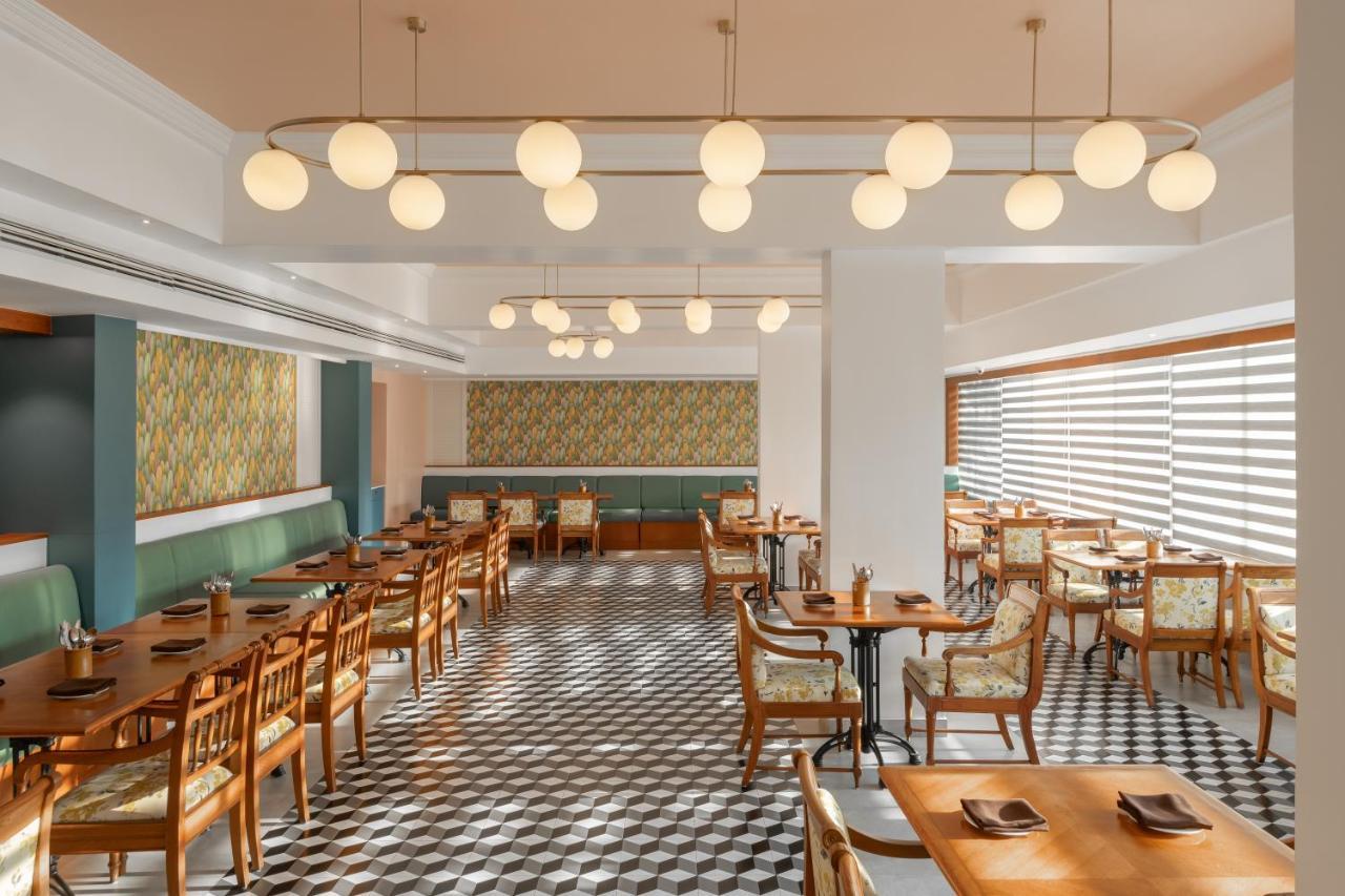 The Avenue Regent Otel Kochi Dış mekan fotoğraf