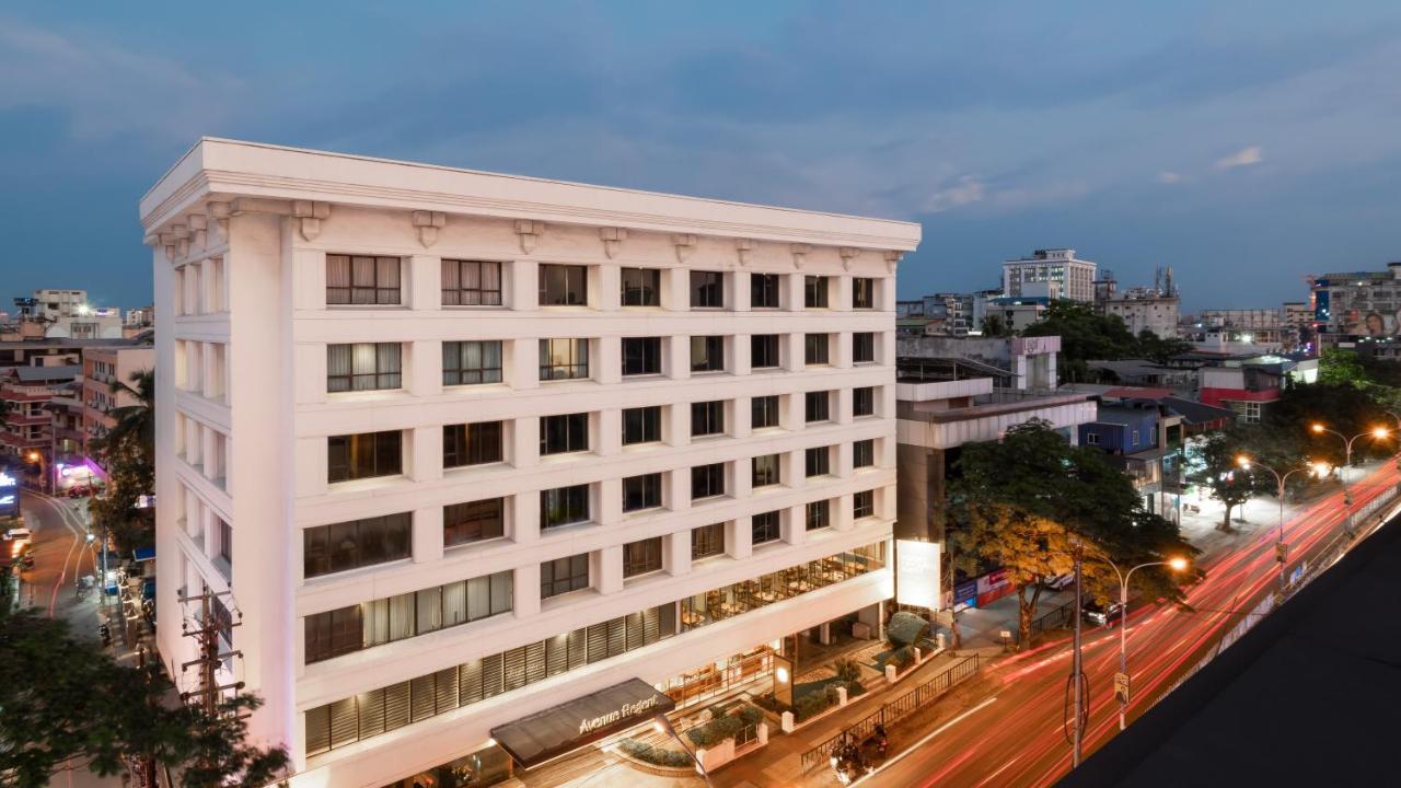 The Avenue Regent Otel Kochi Dış mekan fotoğraf