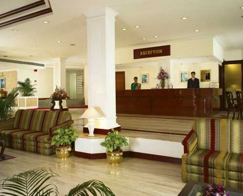 The Avenue Regent Otel Kochi Dış mekan fotoğraf